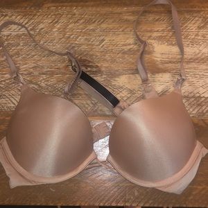 Victoria Secret Bombshell plunge bra